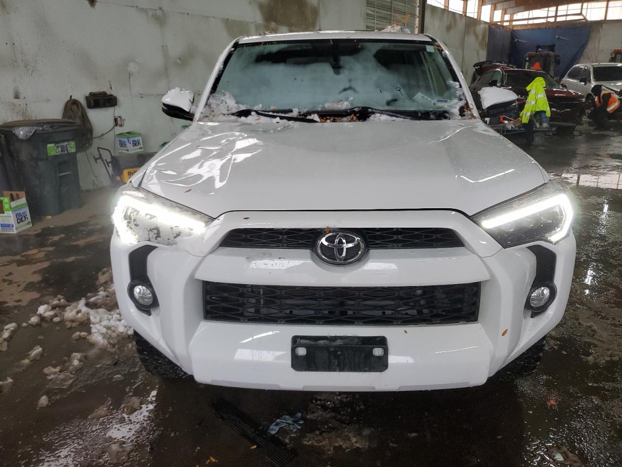 2017 Toyota 4Runner - Image 5