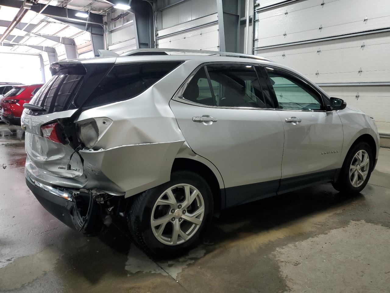 2019 Chevrolet Equinox - Image 3