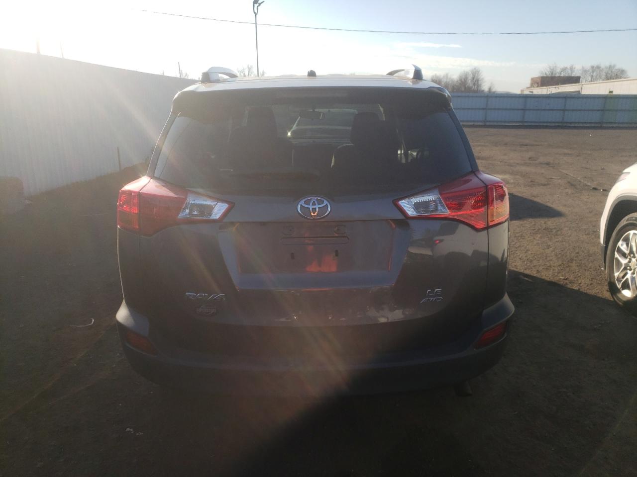 2015 Toyota Rav4 Le VIN: JTMBFREV1FD146831 Lot: 80526294