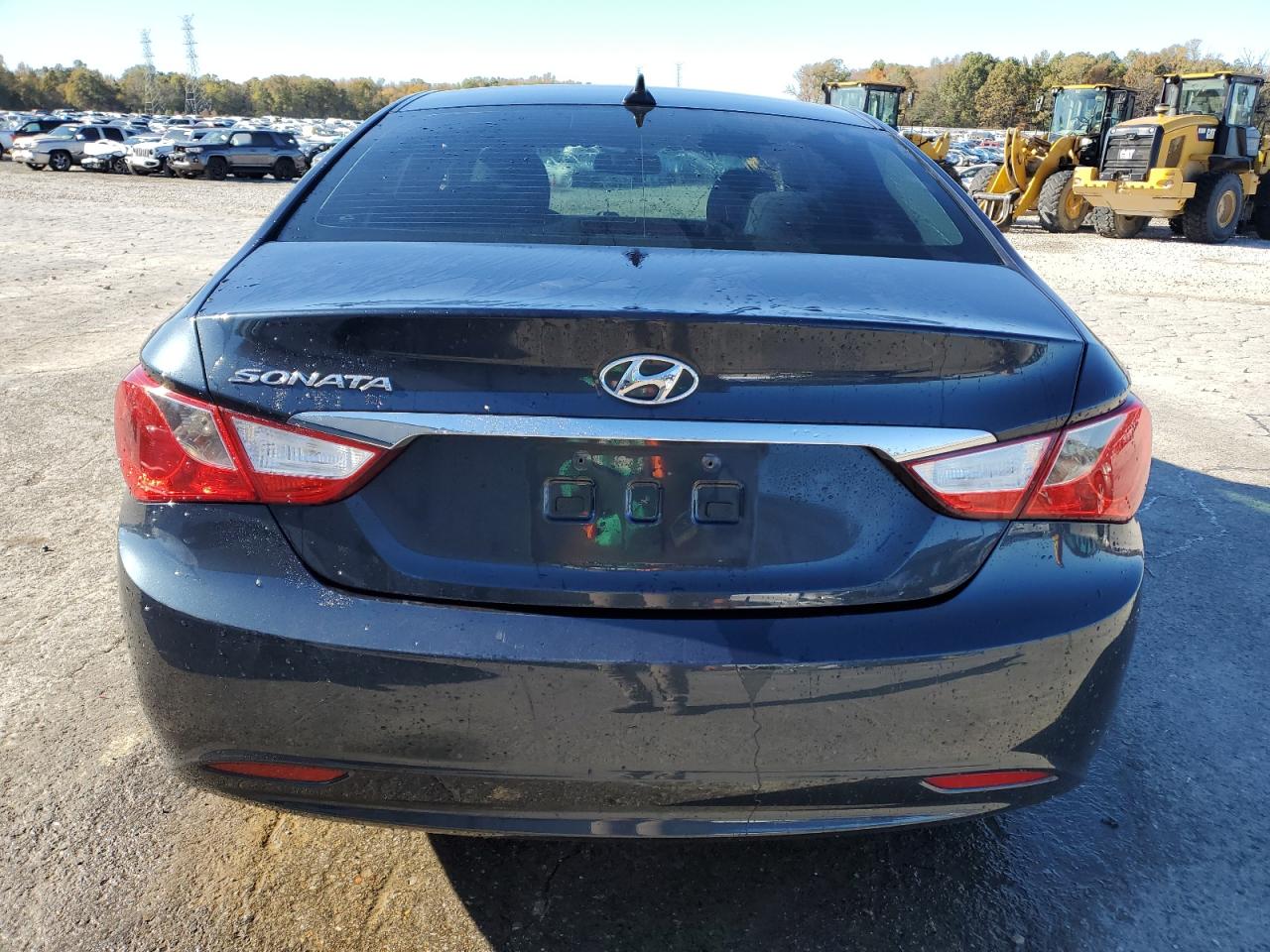 2012 Hyundai Sonata - Image 6