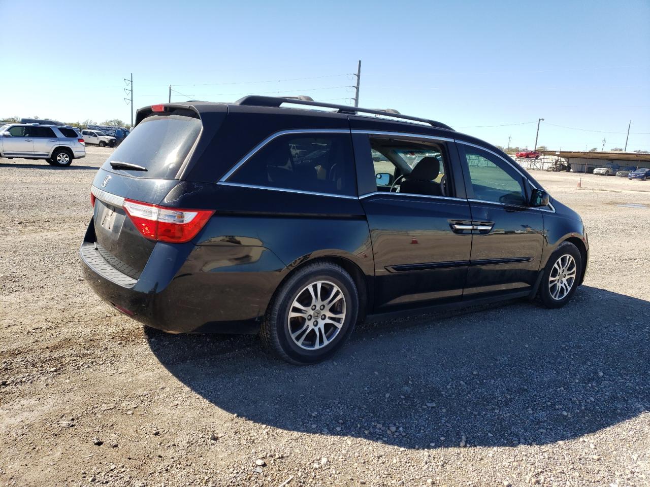 2012 Honda Odyssey - Image 3