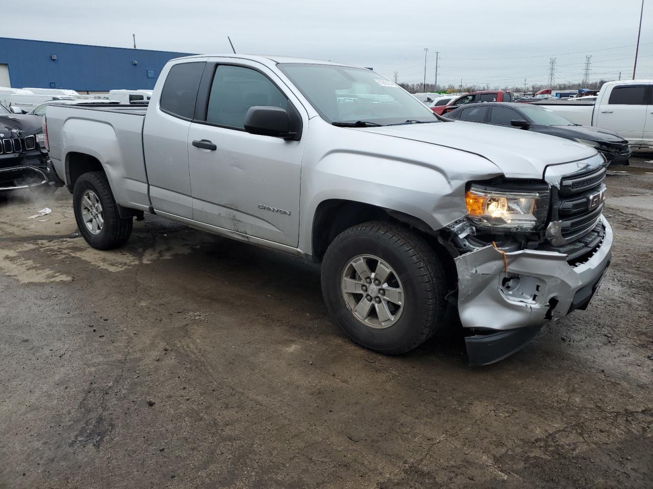 2018 GMC Canyon - Image 4