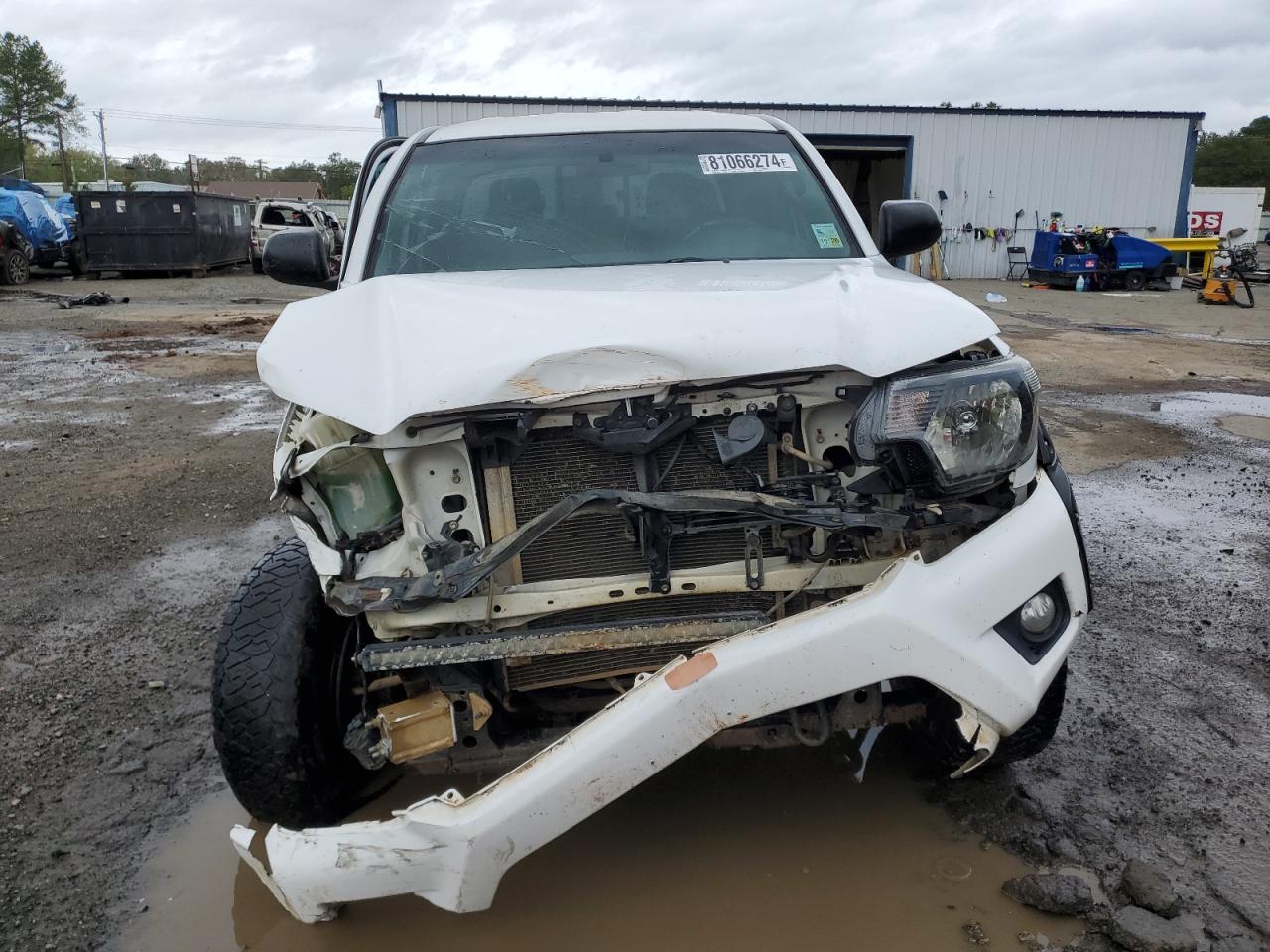 2014 Toyota Tacoma - Image 5