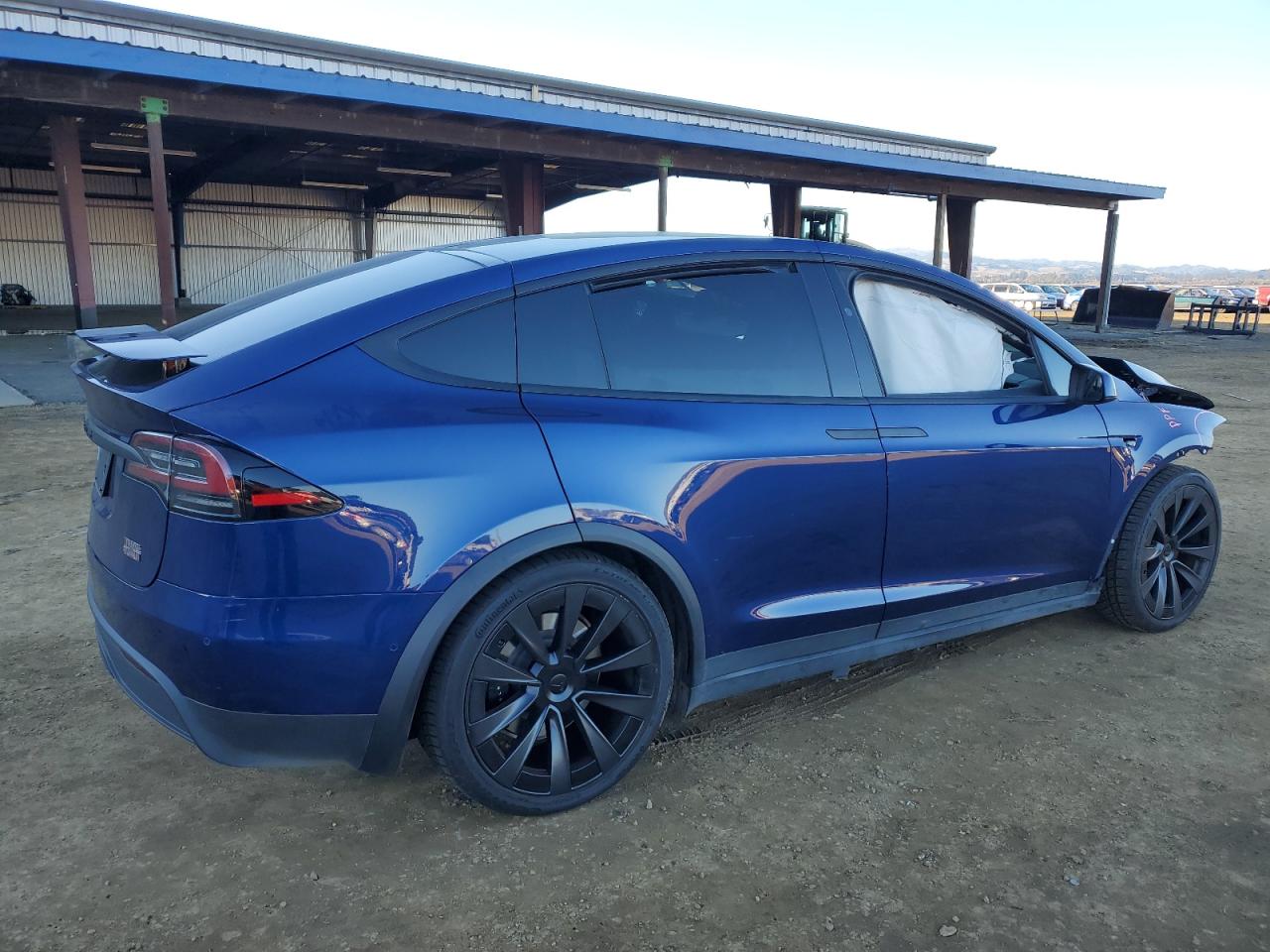 VIN 7SAXCBE61NF337769 2022 TESLA MODEL X no.3