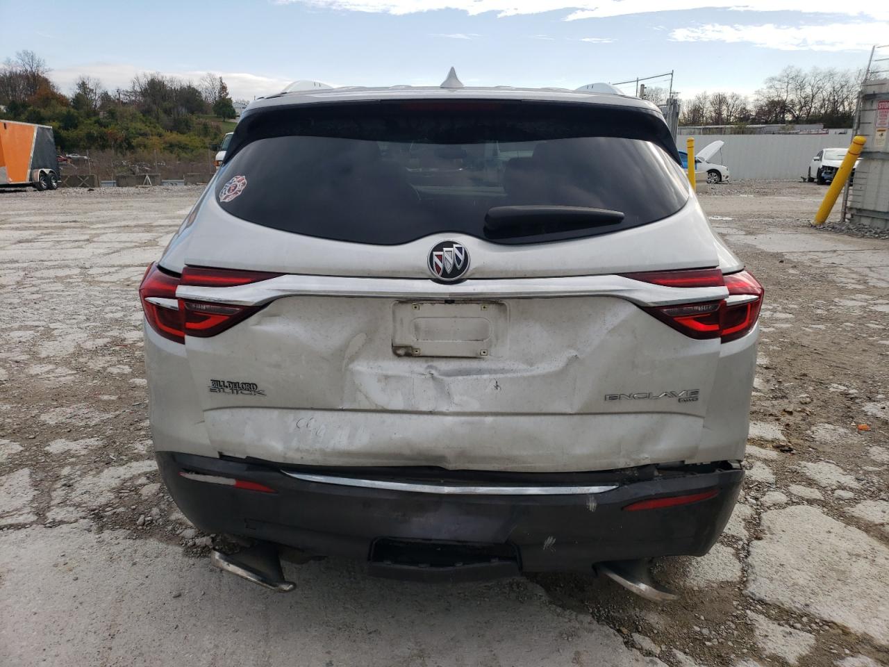 2018 Buick Enclave Premium VIN: 5GAEVBKW3JJ262127 Lot: 78898234