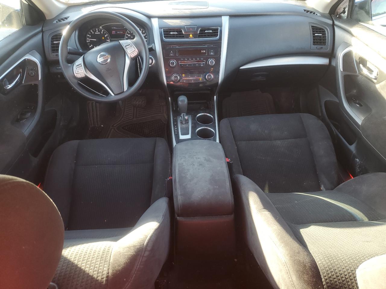 2014 Nissan Altima - Image 8