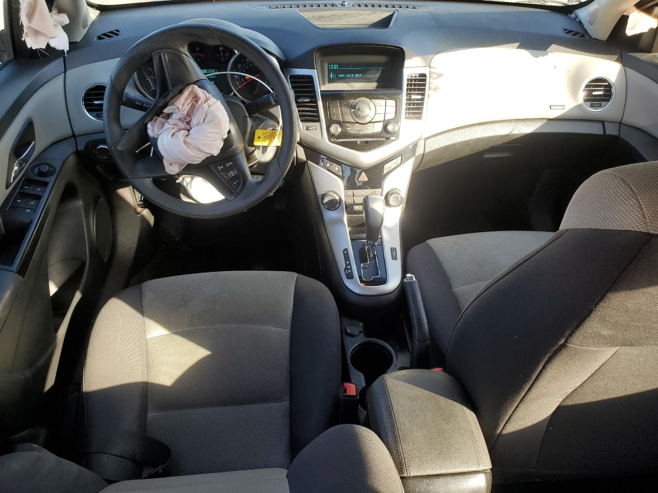 2014 Chevrolet Cruze - Image 8