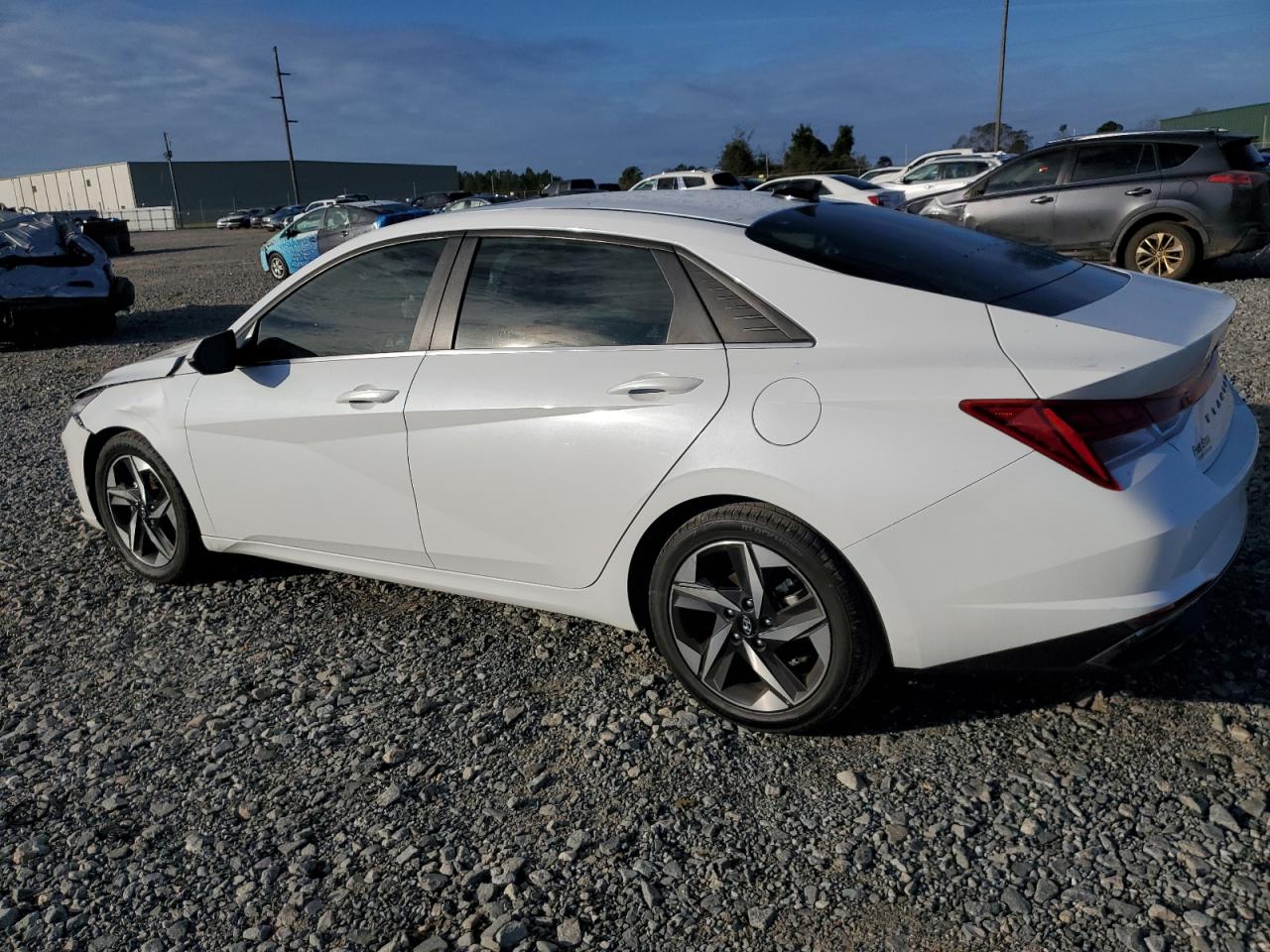 2021 Hyundai Elantra - Image 2