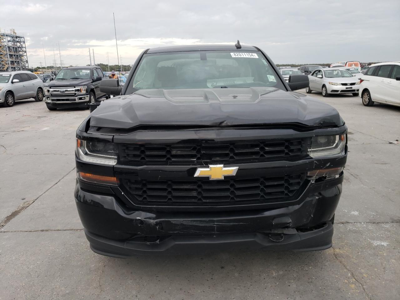 2017 Chevrolet Silverado - Image 5