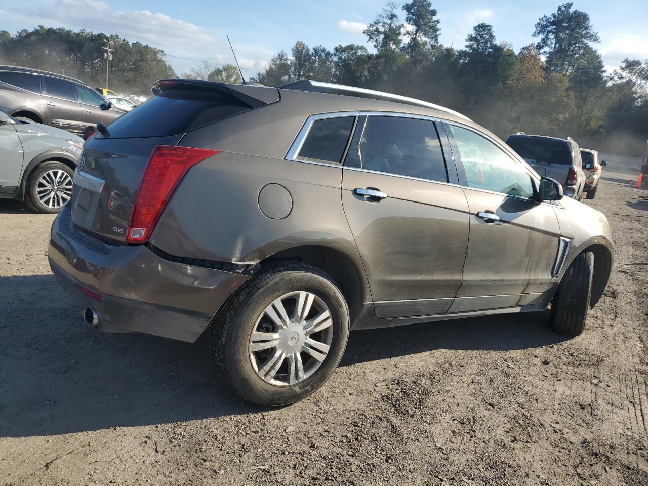 2016 Cadillac SRX - Image 3