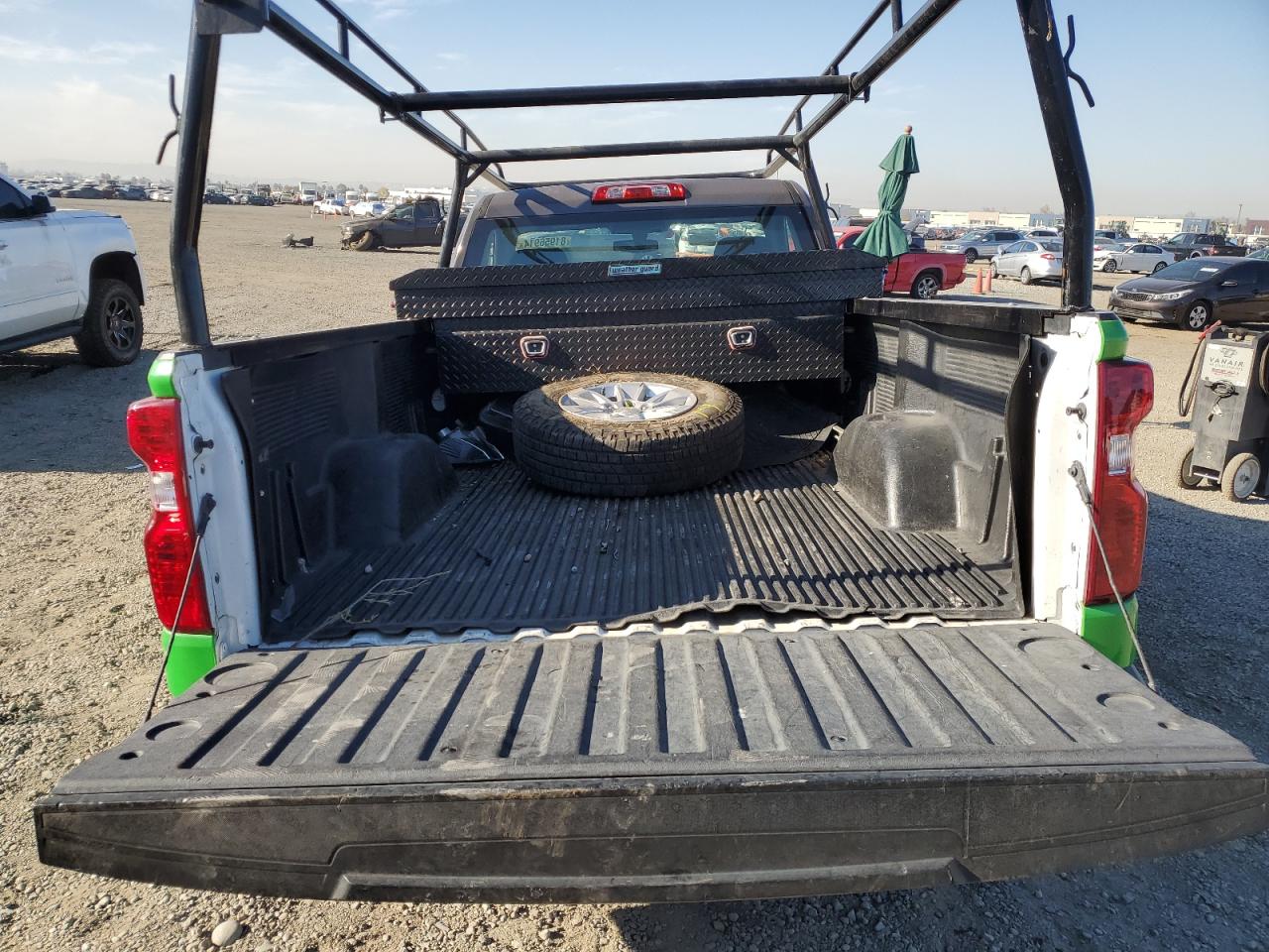 2021 Chevrolet Silverado - Image 11