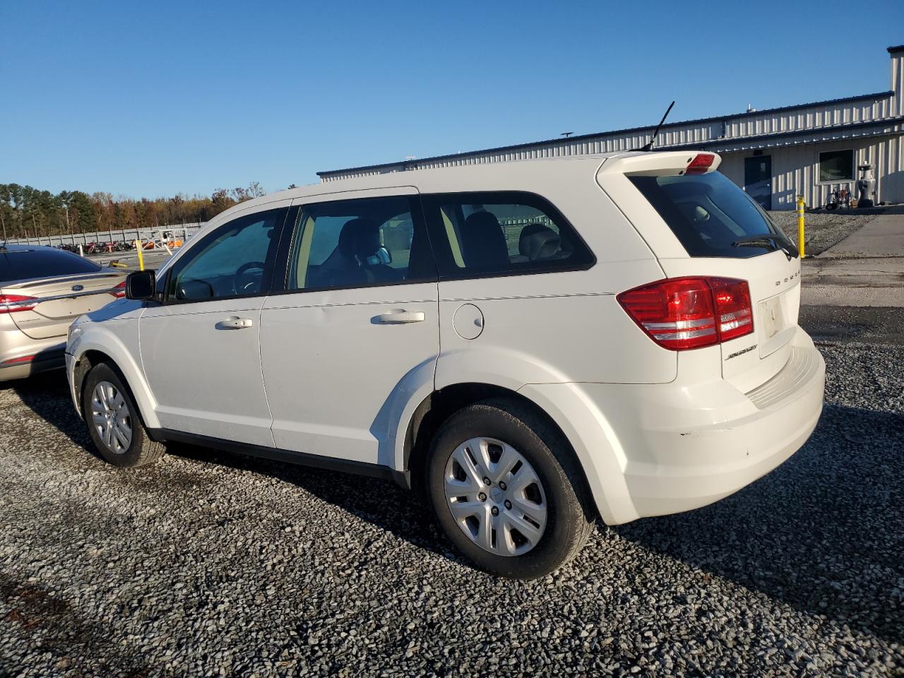 2015 Dodge Journey - Image 2
