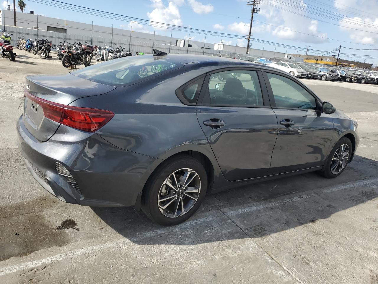 2023 Kia Forte - Image 3