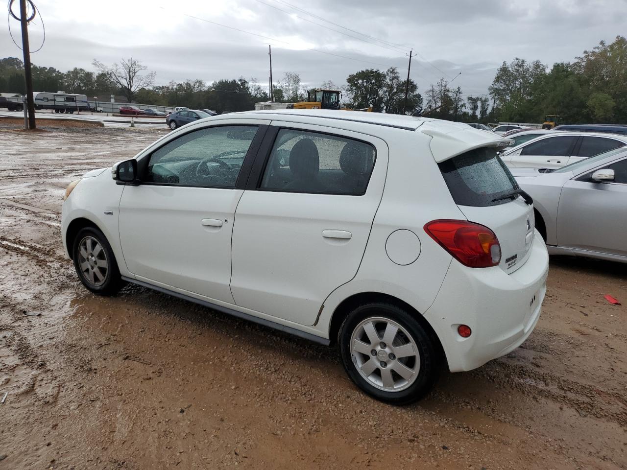 2015 Mitsubishi Mirage - Image 2