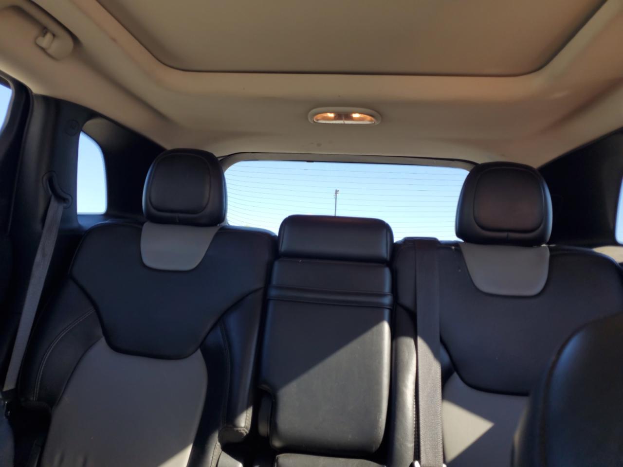 2014 Jeep Grand Cherokee - Image 10