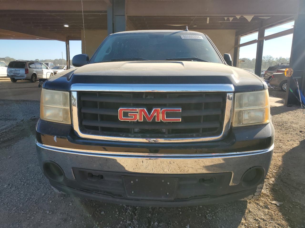 2009 GMC Sierra - Image 5