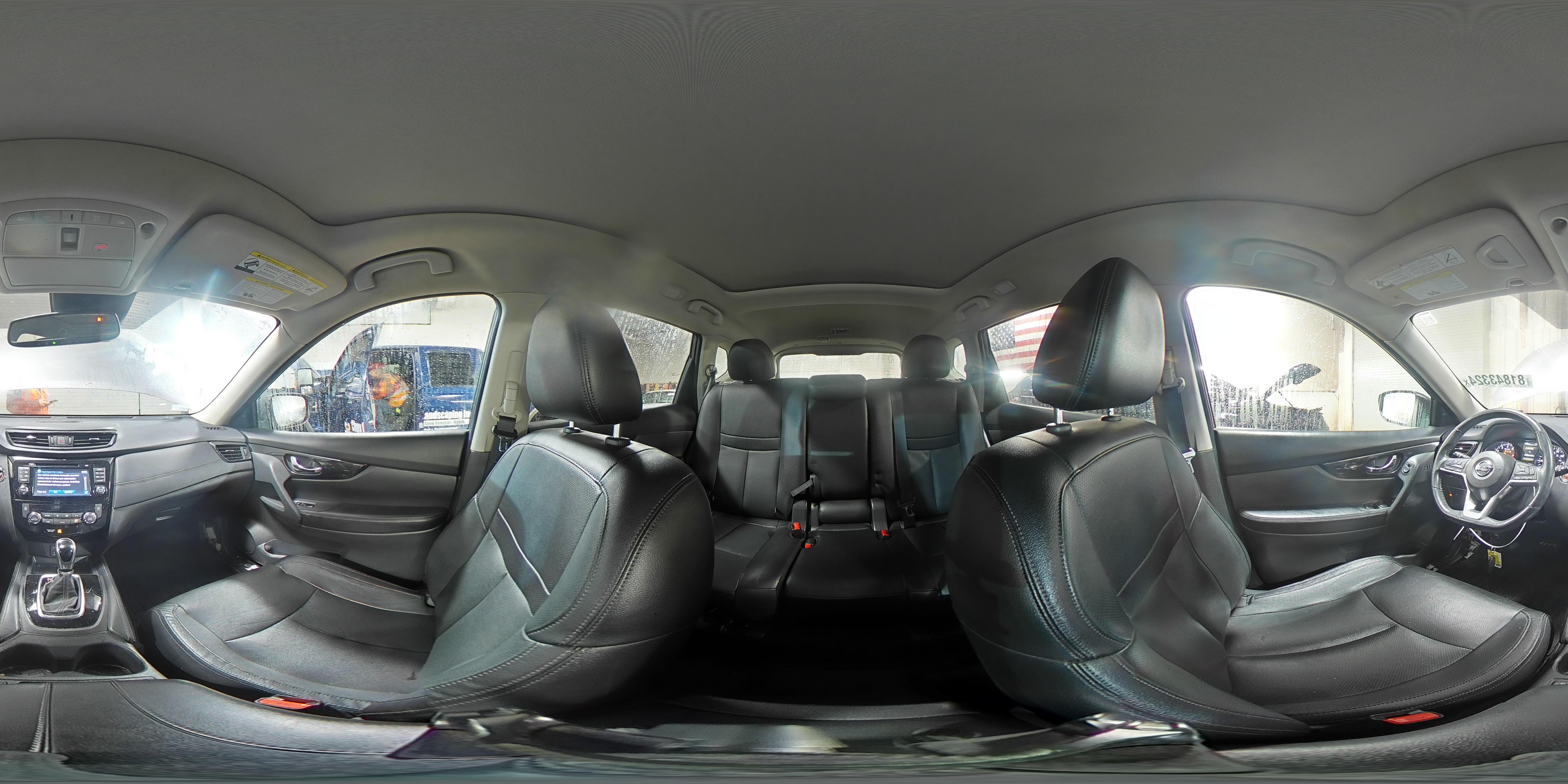 2017 Nissan Rogue - Image 14