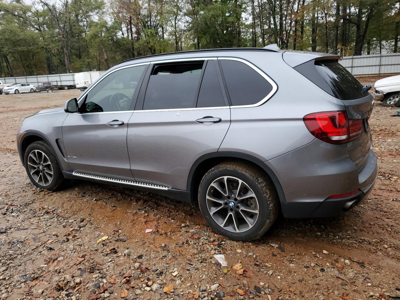 2016 BMW X5 - Image 2