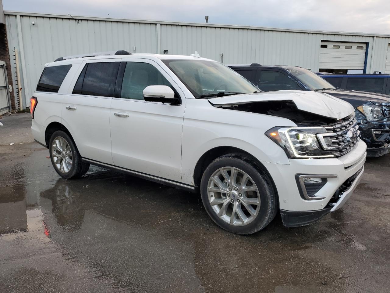 VIN 1FMJU1KT5KEA67359 2019 FORD EXPEDITION no.4