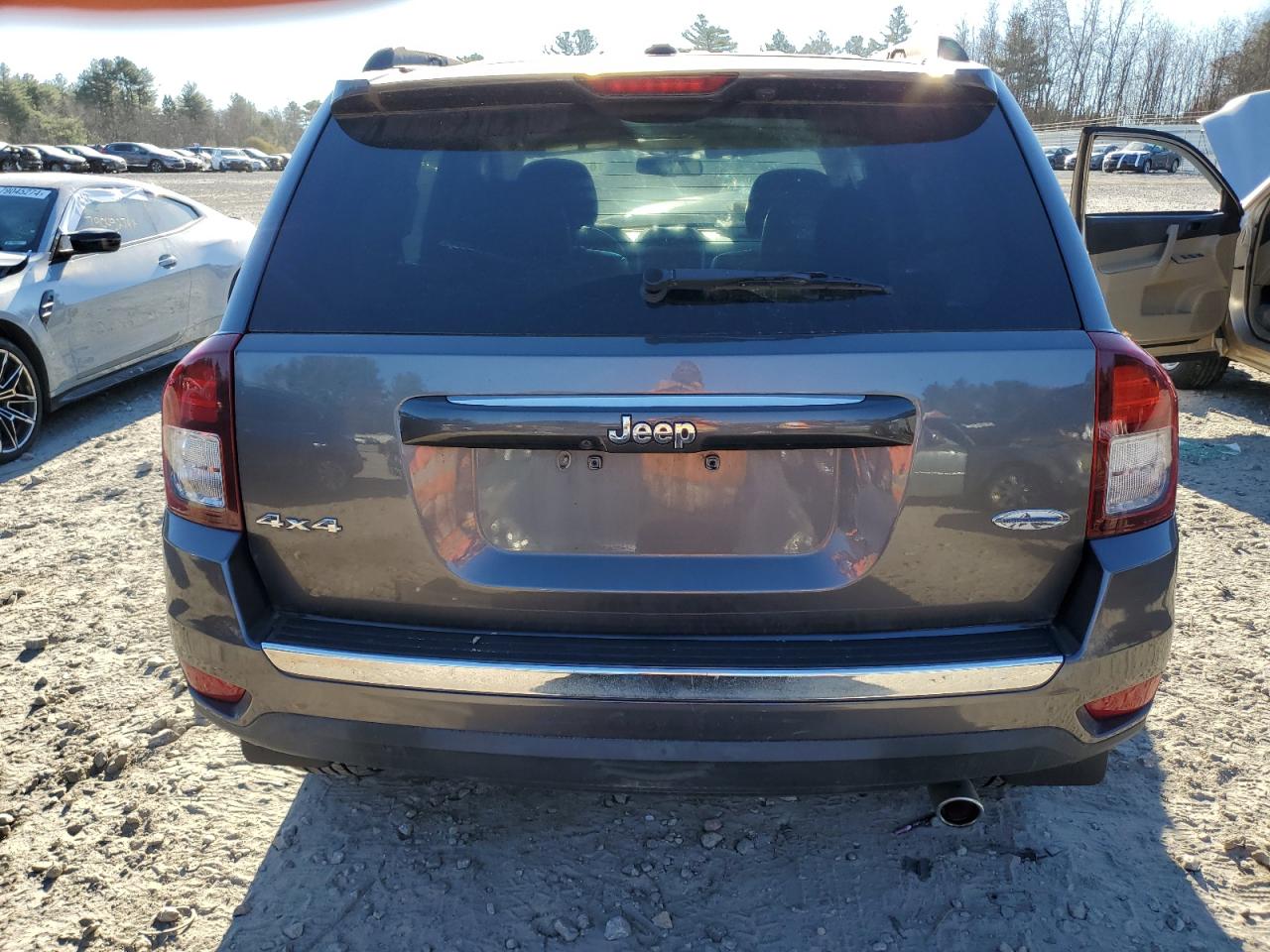 2016 Jeep Compass - Image 6
