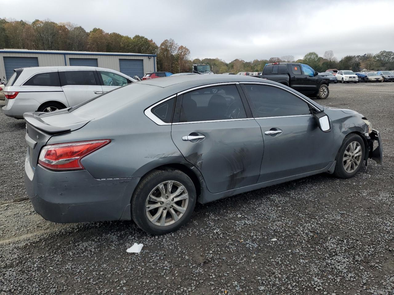 2014 Nissan Altima - Image 3