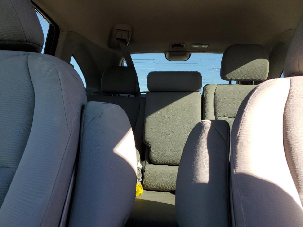 2011 Honda CR-V - Image 10