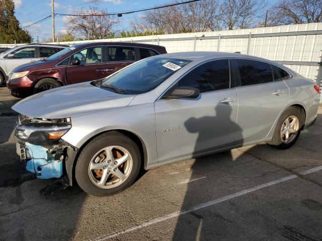 Sedans CHEVROLET MALIBU 2016 Srebrny