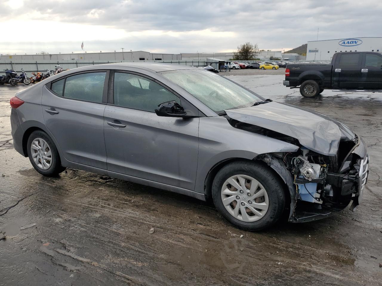 2018 Hyundai Elantra - Image 4
