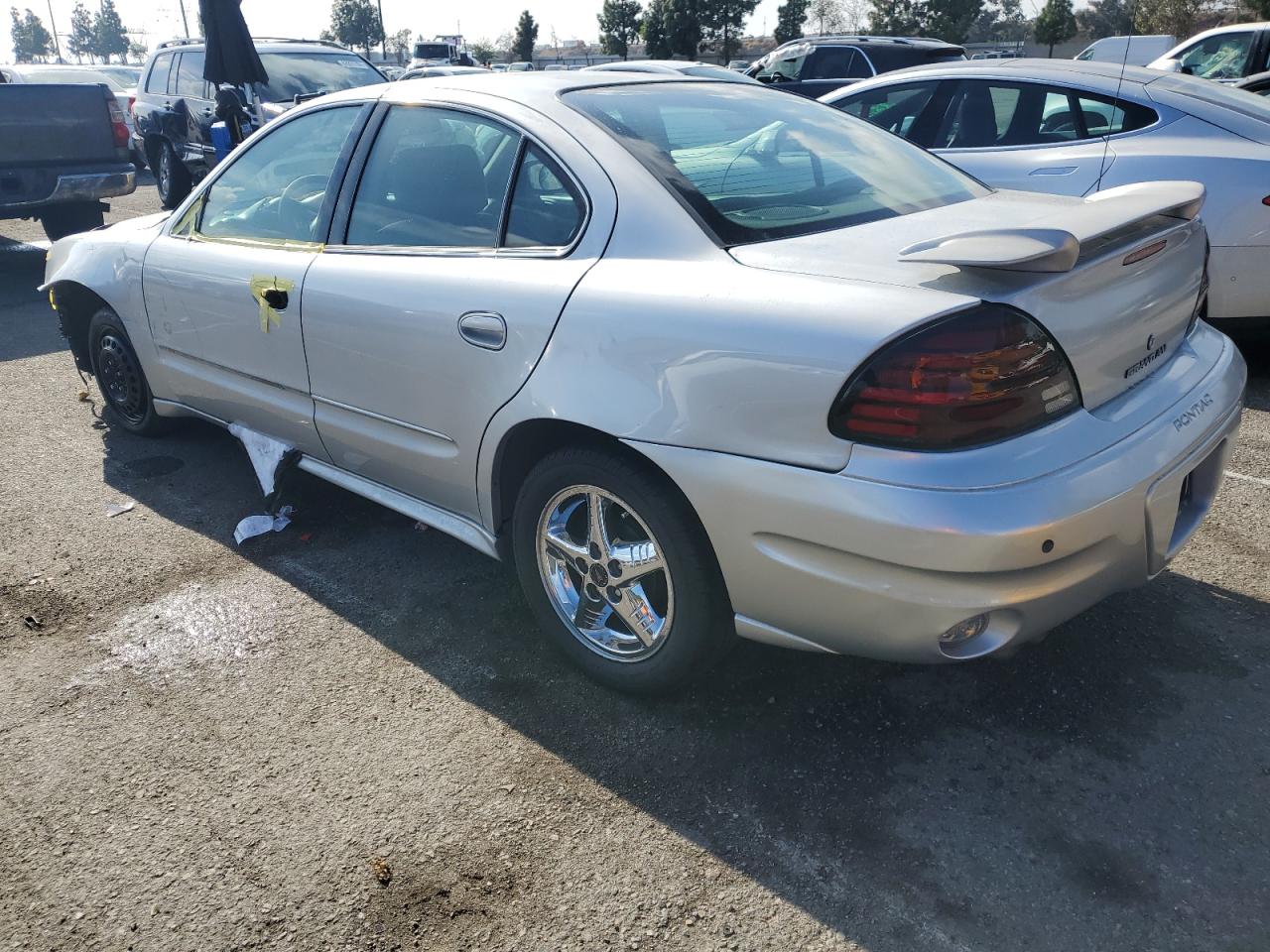2003 Pontiac Grand AM - Image 2