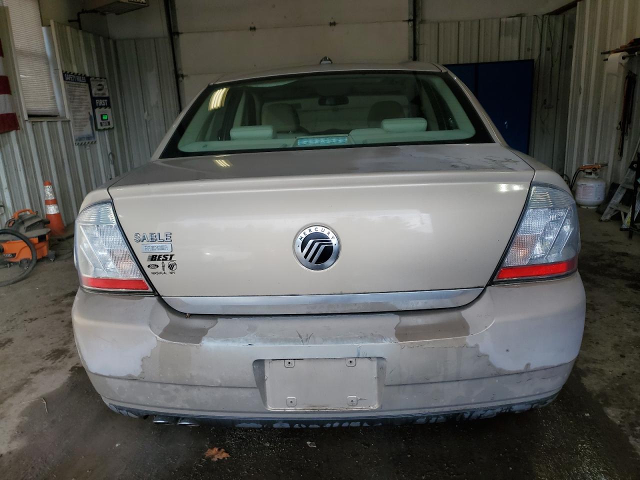 2008 Mercury Sable Premier VIN: 1MEHM42W28G604716 Lot: 82146064