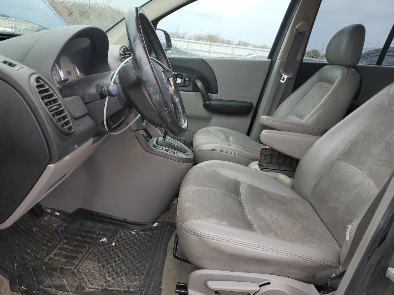 2004 Saturn VUE - Image 7