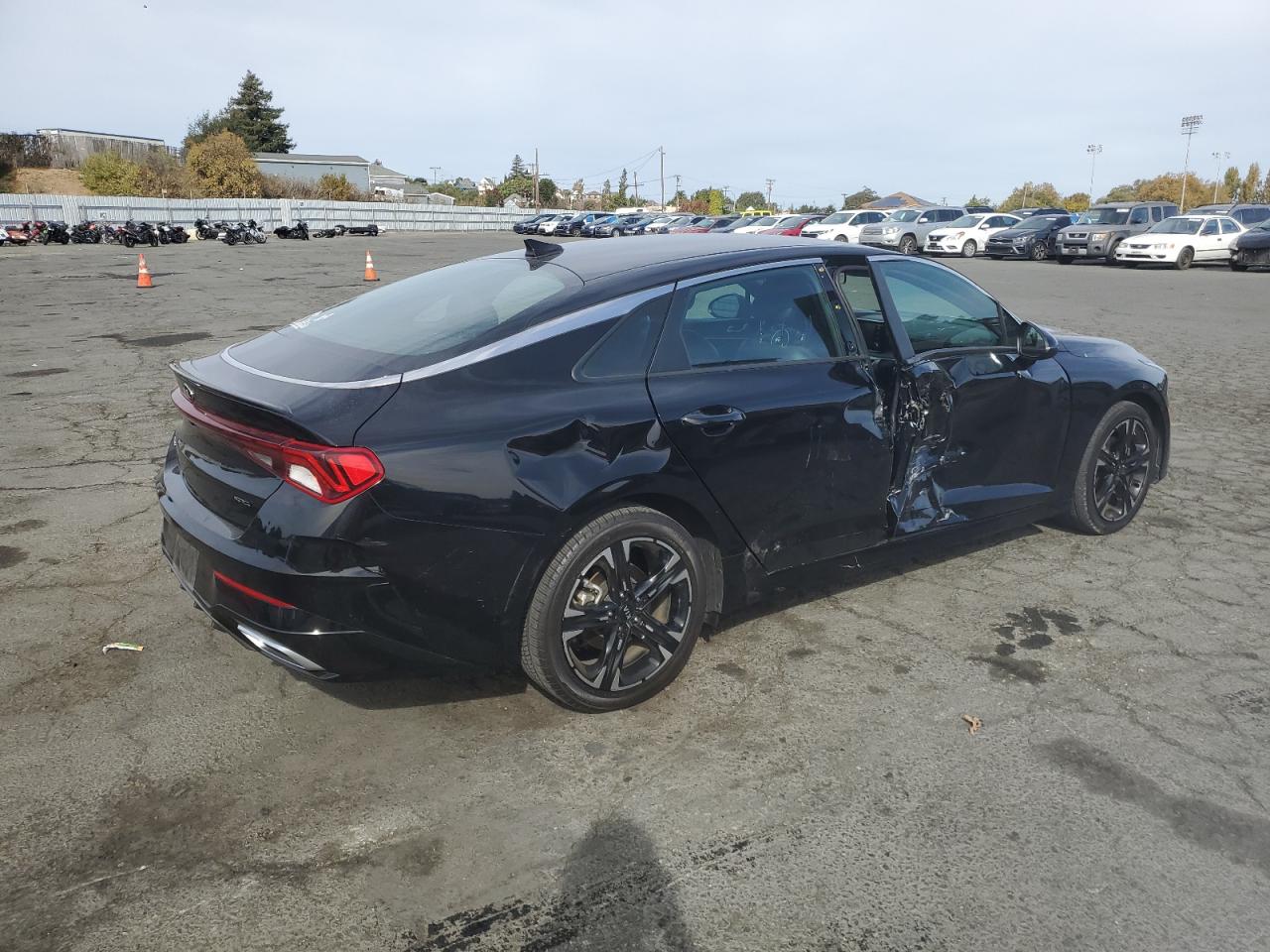 2021 Kia K5 - Image 3