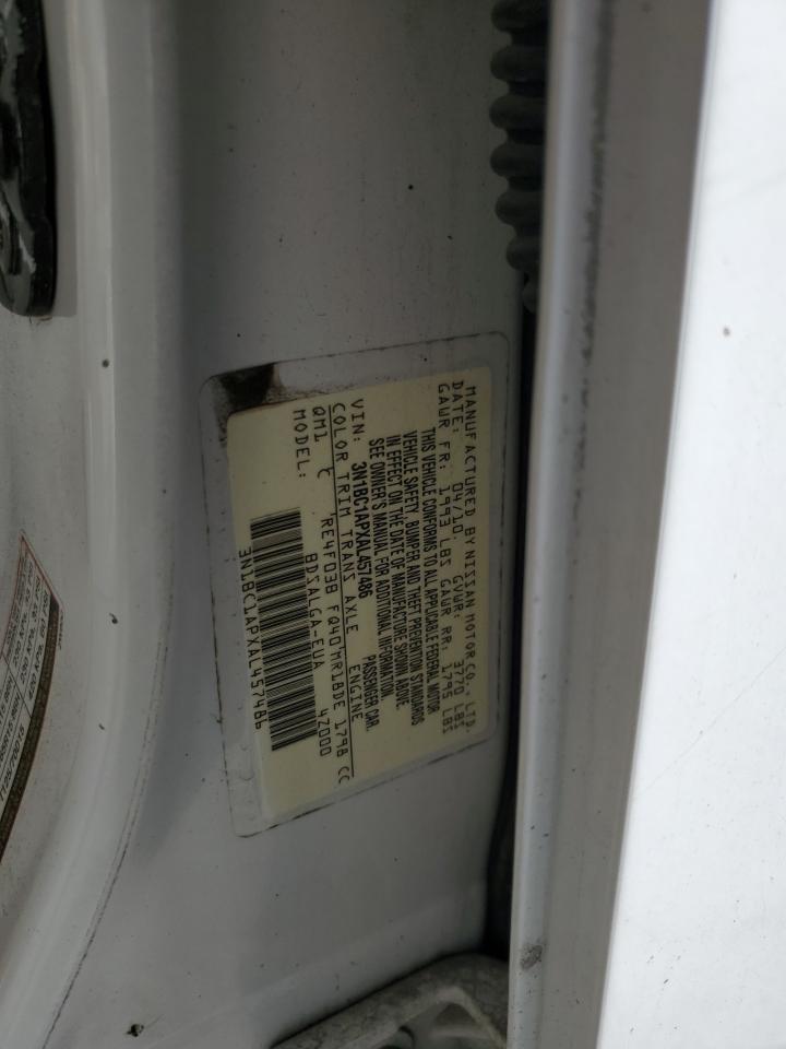 2010 Nissan Versa - Image 12