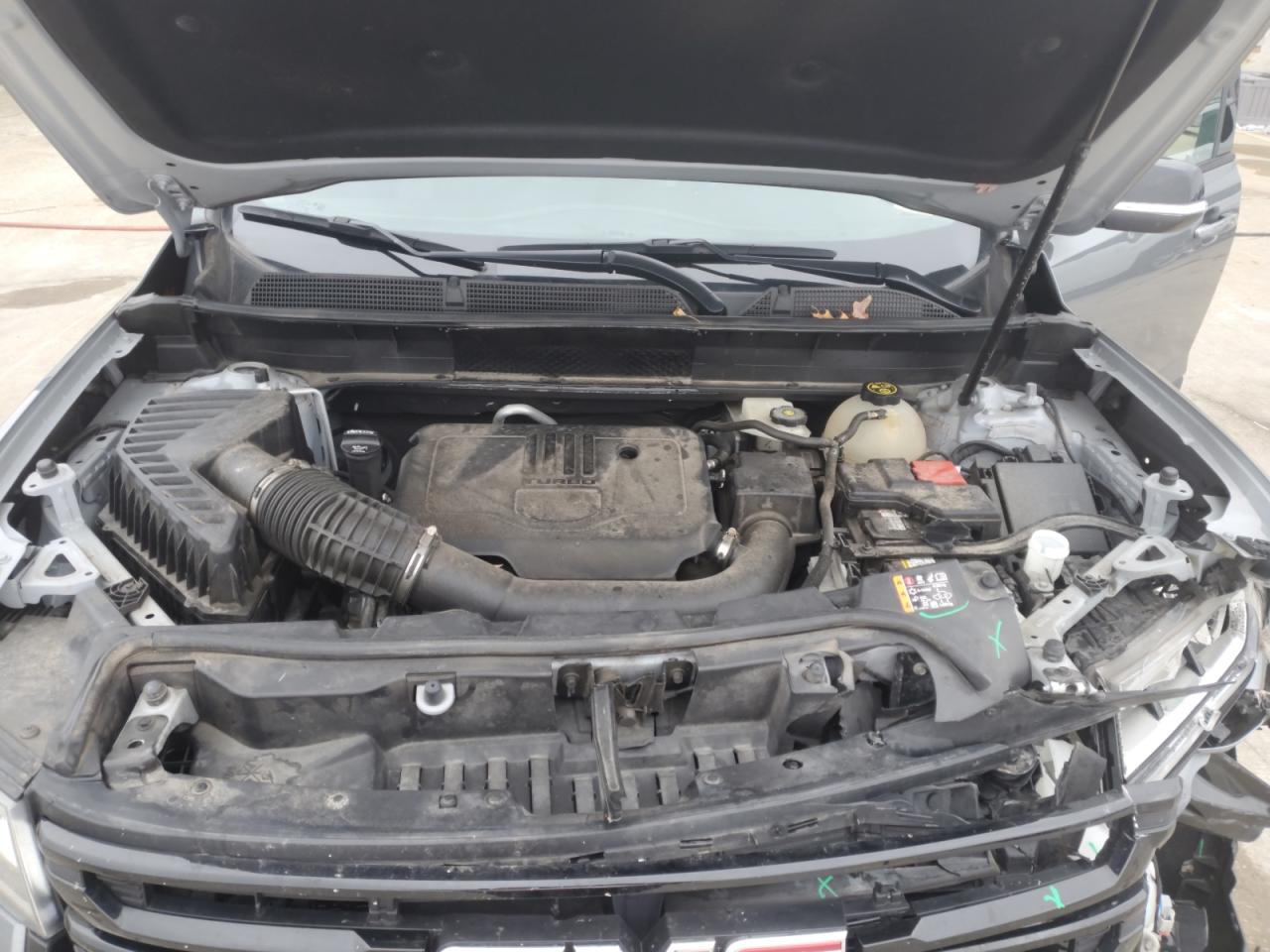 2021 GMC Acadia - Image 12