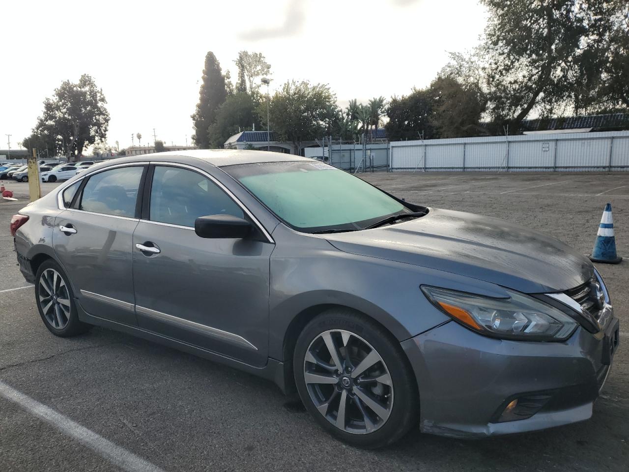2016 Nissan Altima - Image 4