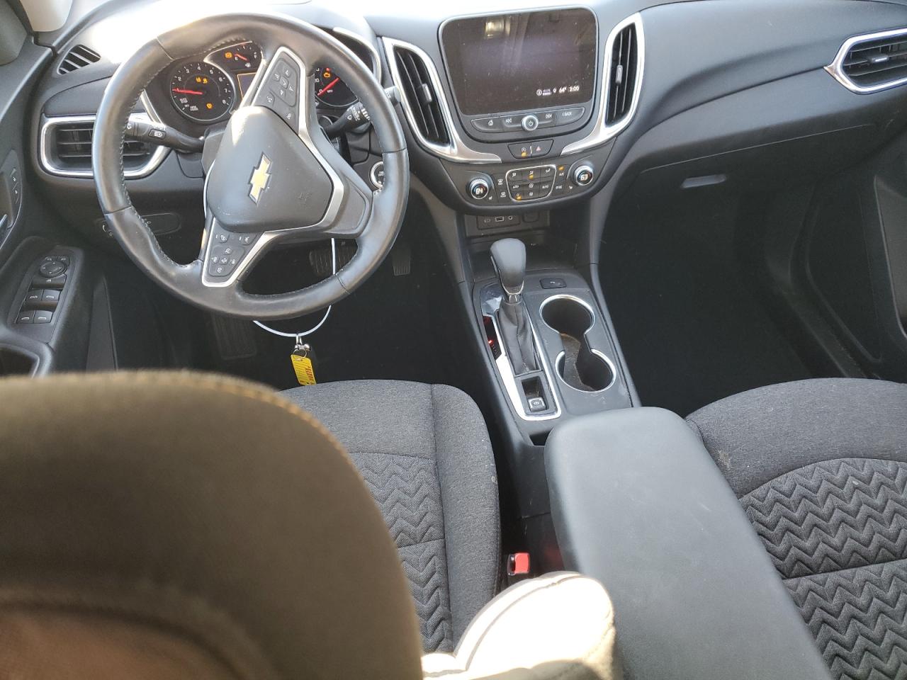 2022 Chevrolet Equinox - Image 8