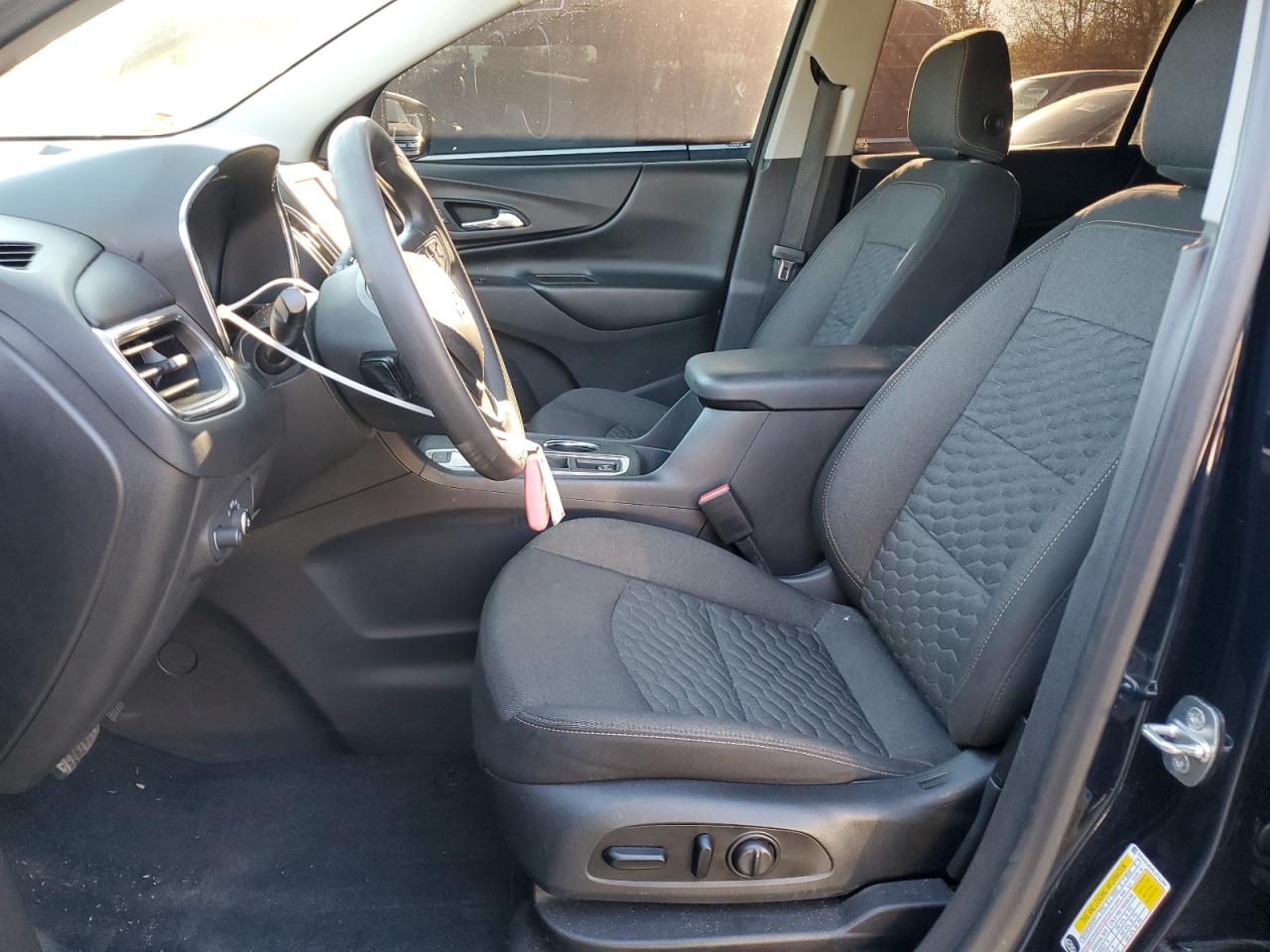 2020 Chevrolet Equinox - Image 7