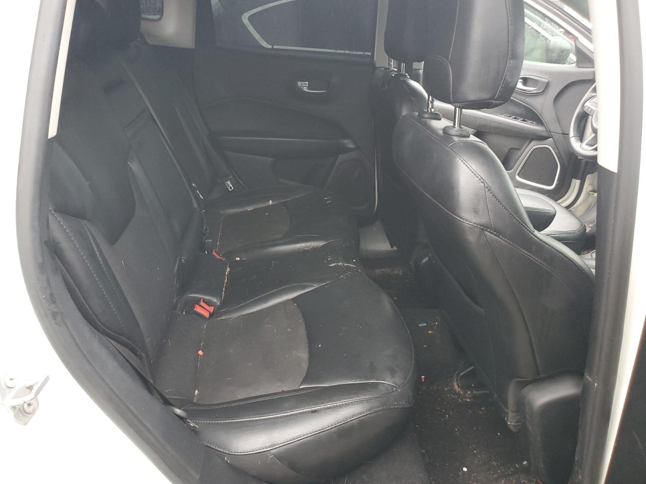 2019 Jeep Compass - Image 10