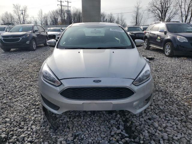  FORD FOCUS 2017 Silver