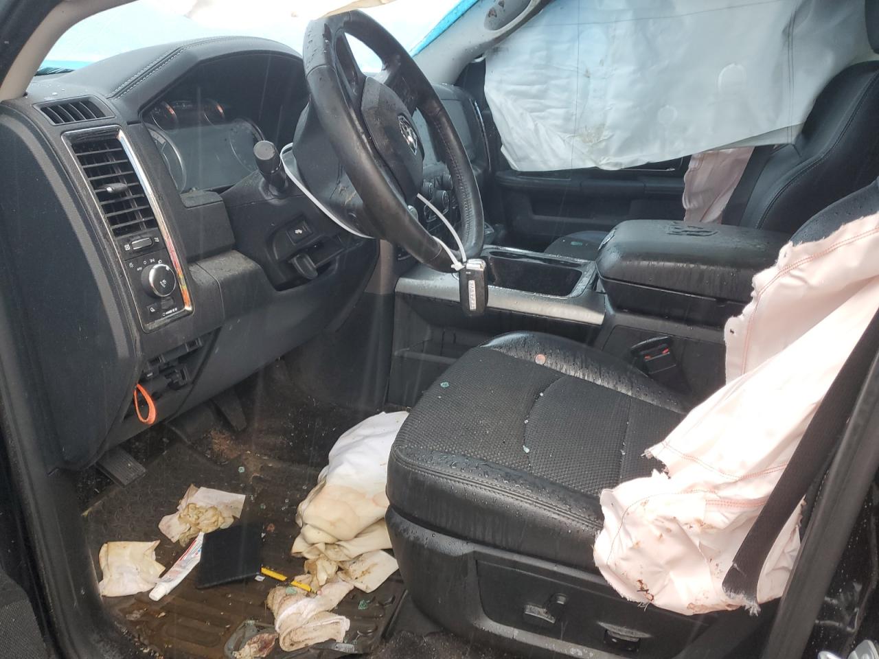 2017 RAM 1500 - Image 7