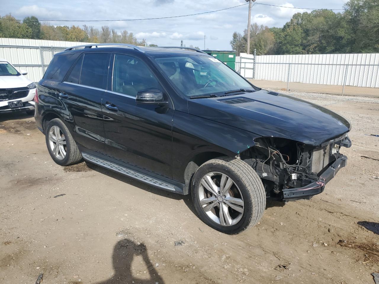 VIN 4JGDA5HB4EA373461 2014 MERCEDES-BENZ M-CLASS no.4