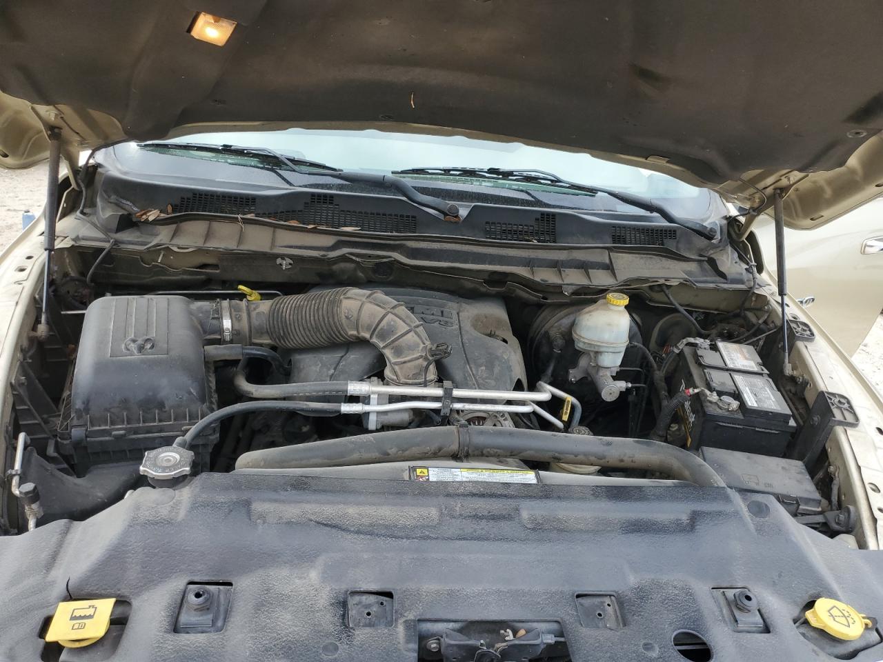 2011 Dodge RAM - Image 11