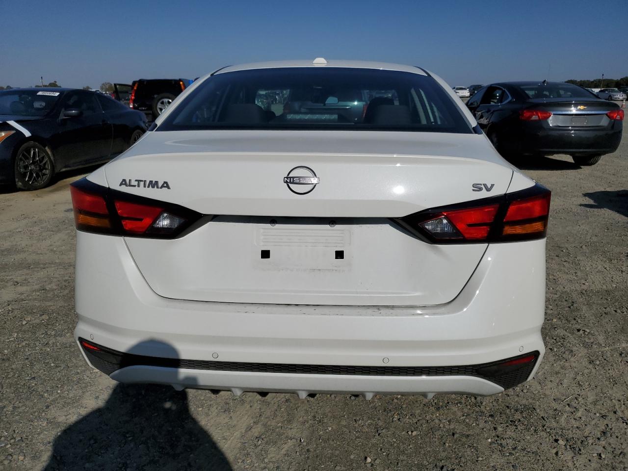 2024 Nissan Altima - Image 6