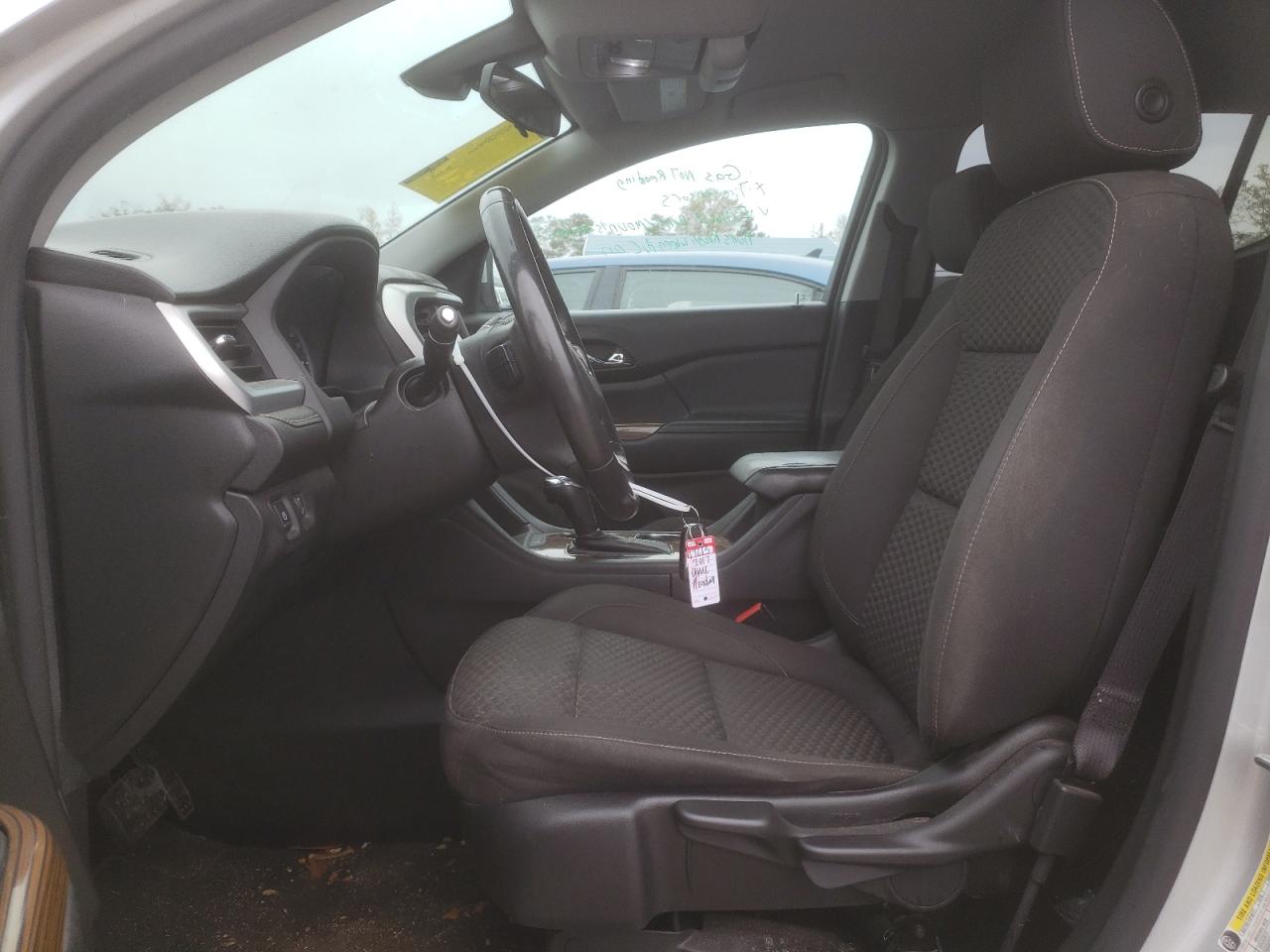 2017 GMC Acadia - Image 7