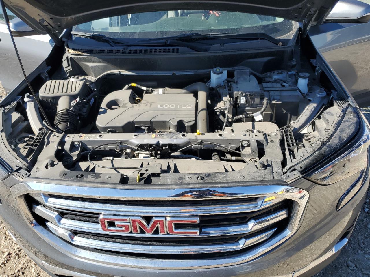 2021 GMC Terrain - Image 12