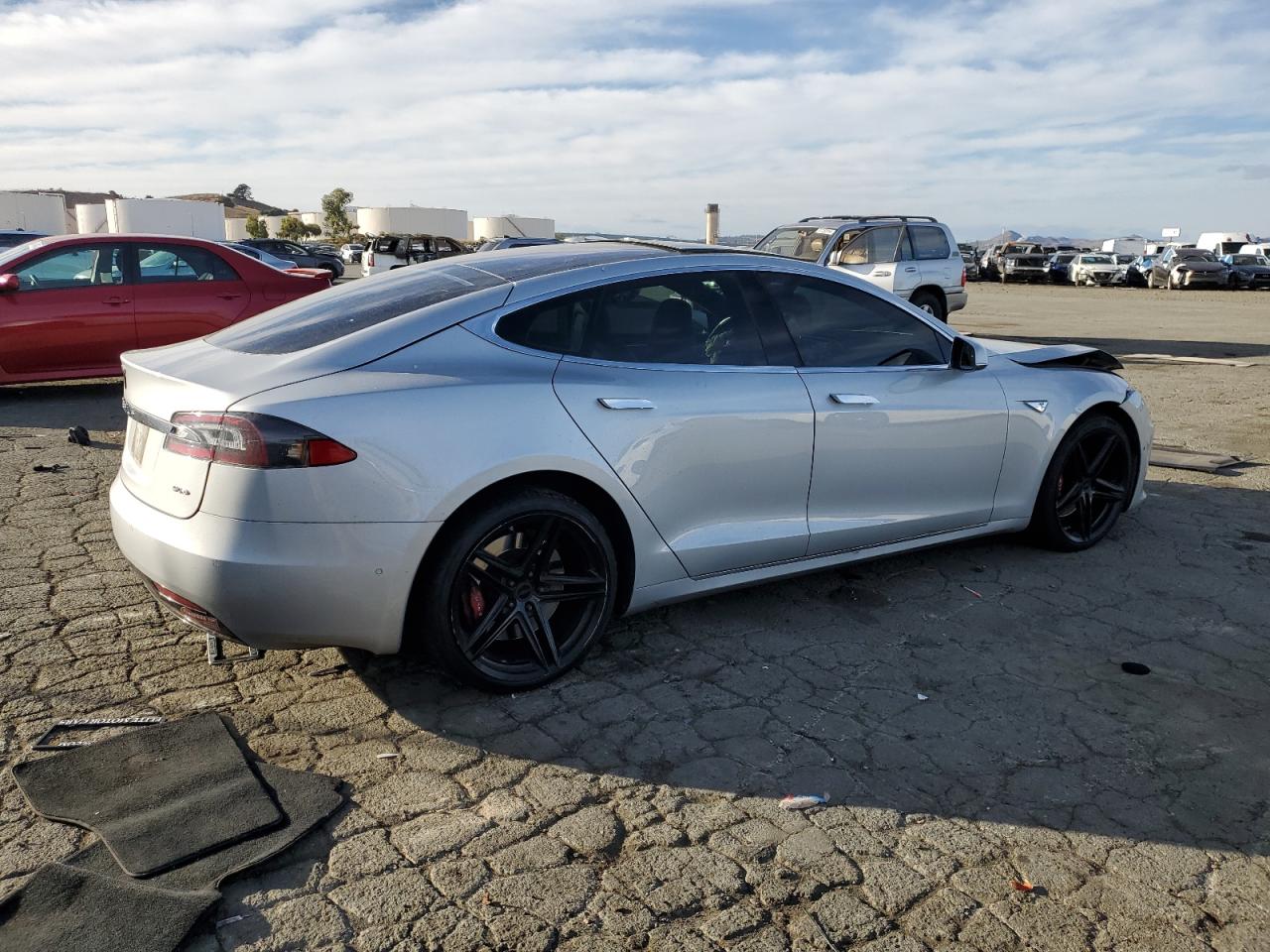 VIN 5YJSA1E26GF160823 2016 TESLA MODEL S no.3