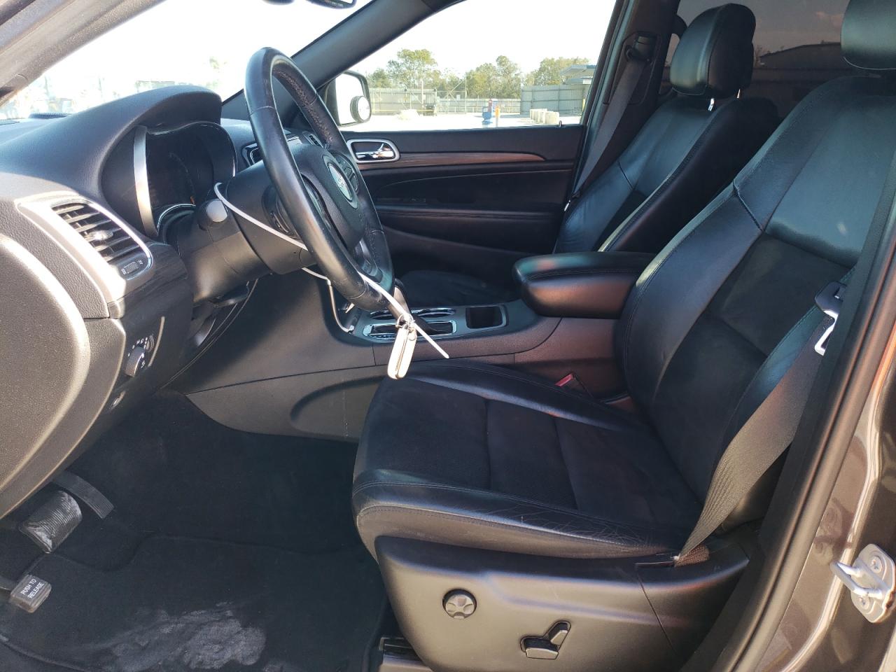 2019 Jeep Grand Cherokee - Image 7