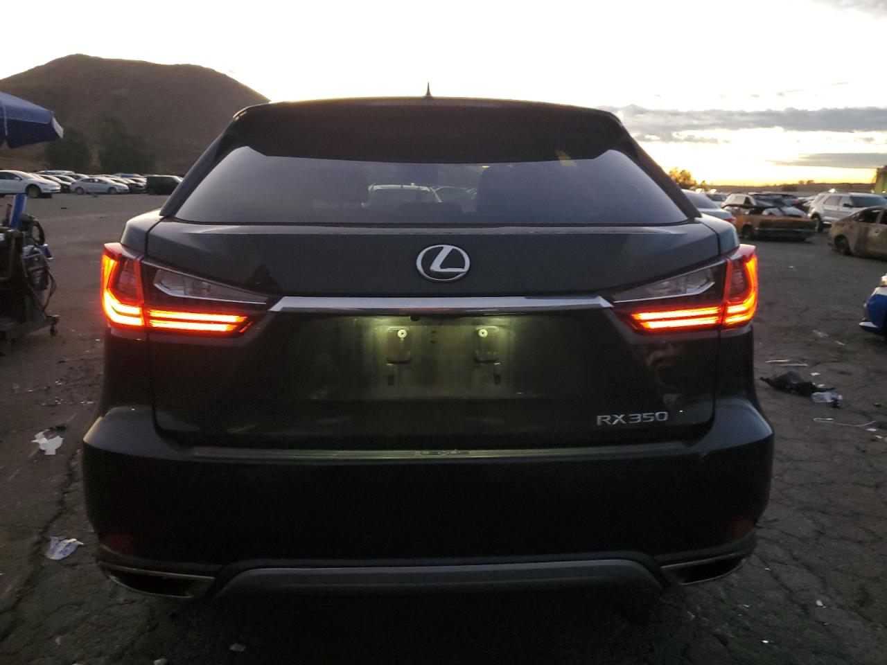 2022 Lexus RX - Image 6