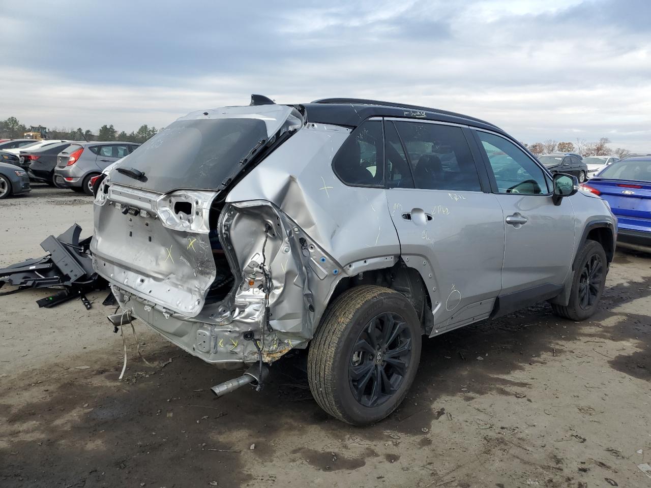 VIN 4T3E6RFV1PU115272 2023 TOYOTA RAV4 no.3