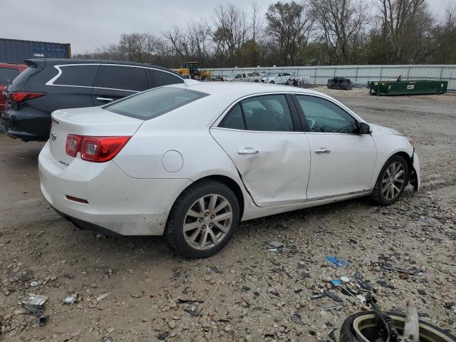  CHEVROLET MALIBU 2016 Белый